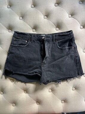 Abercrombie & Fitch Women's Black Distressed Denim Shorts